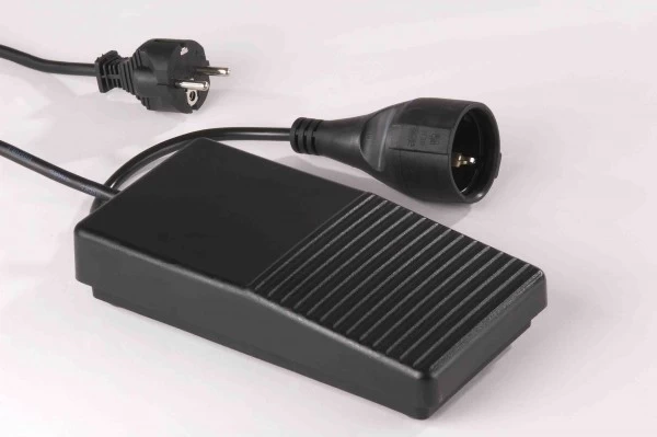 Hegner Fußschalter F. Polycut-3, 00403000