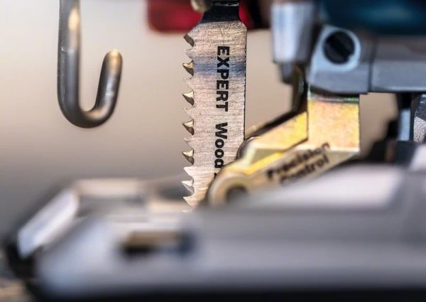 Bosch EXPERT ‘Wood 2-side Clean’ T 308 B, 25 Stück. Für Stichsägen 2608900552 – Bild 13