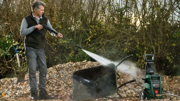 Bosch Hochdruckreiniger UniversalAquatak 135 06008A7C00 – Bild 6