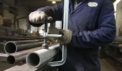 Bessey Spezialdruckplatte, Mit Prisma